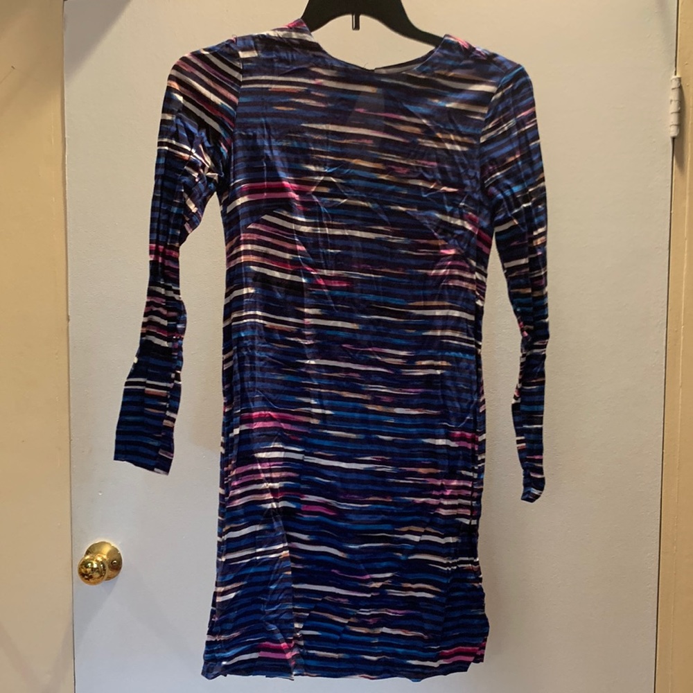 Attention, S, button back, blue, black, white, pink, orange